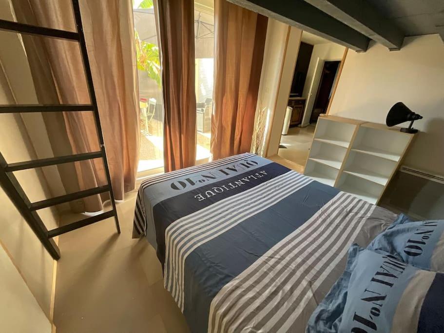 Charmant T2, Cl 3 Etoiles, 4 Lits, 4 Personnes Et 1Enfant, Parking Et Terrasse Saint-Sever  Exterior photo